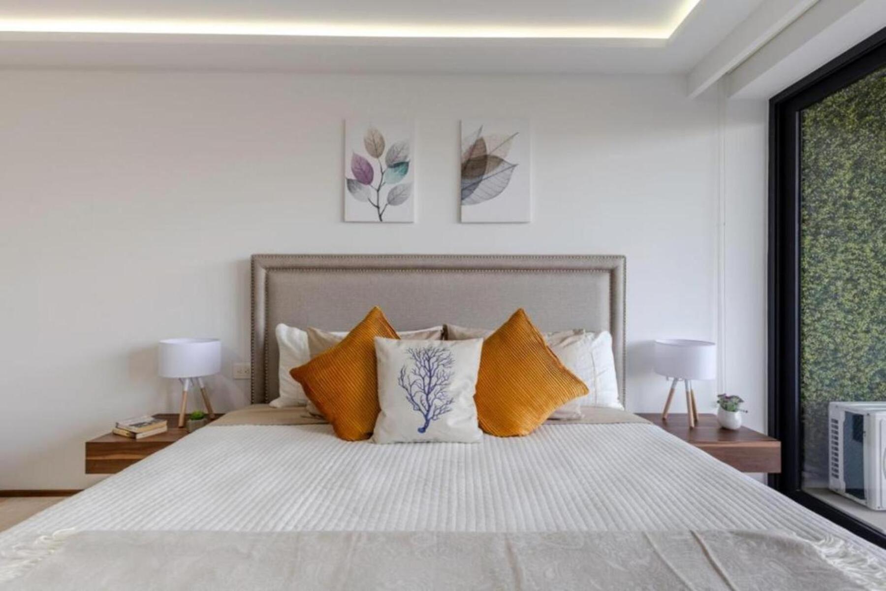 One Paralia Apartamento